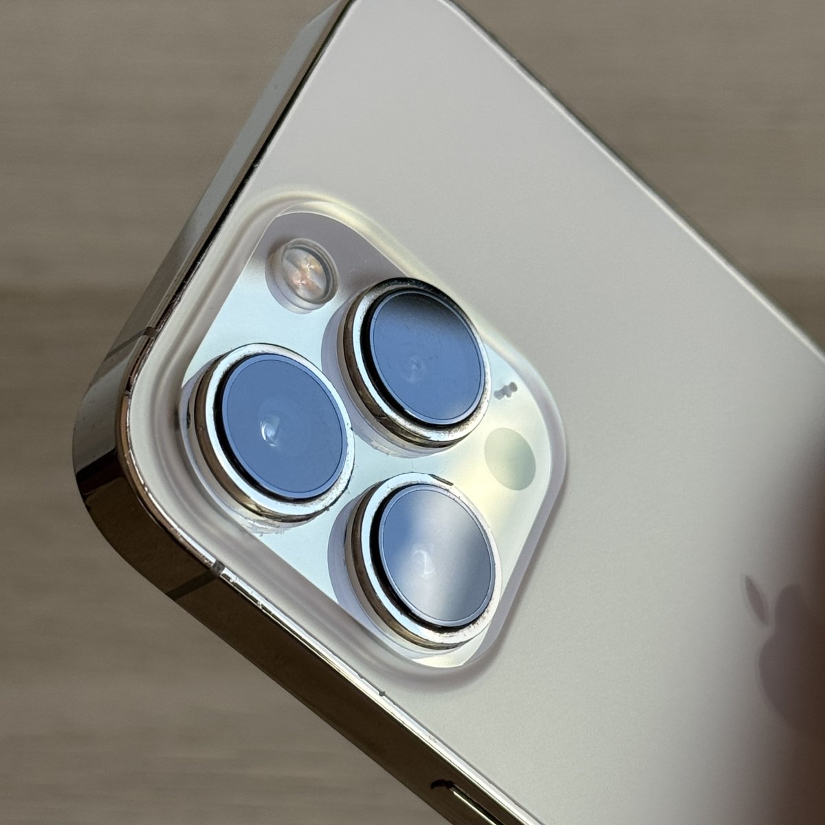 iPhone 13 Pro 128 GB · Oro — Grado B · Reacondicionado